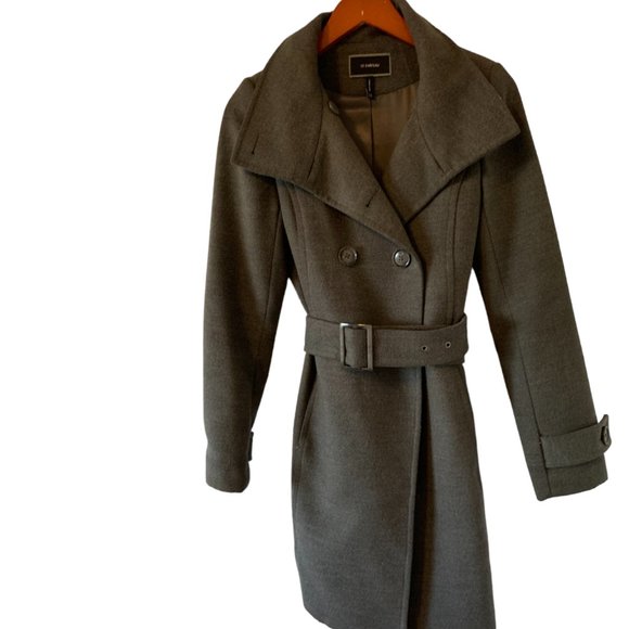 Le Chateau Women's Winter Coat - Picture 7 of 17